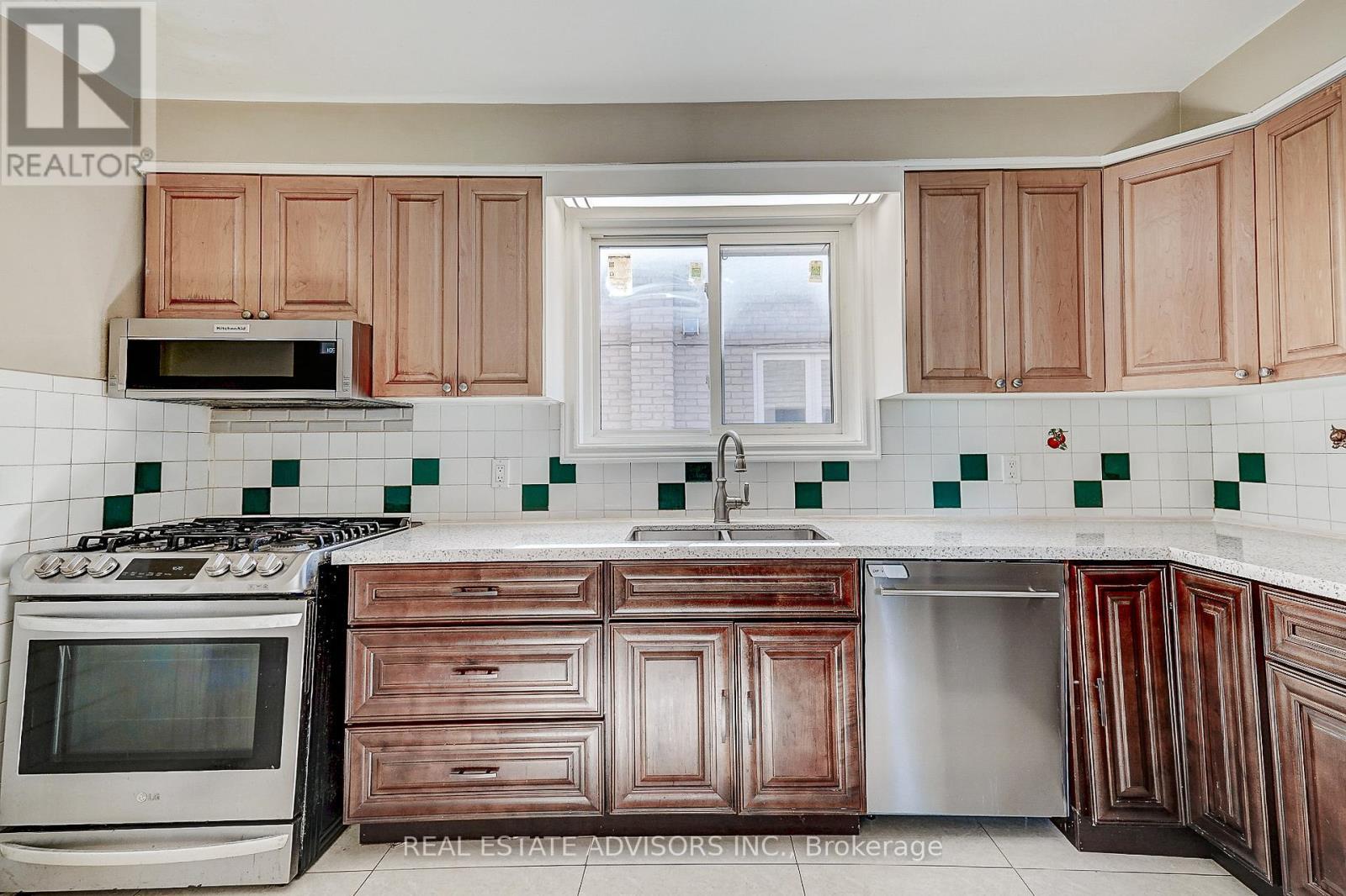 Main Kitchen - 1228 Jane Street N, Toronto, ON - Indoor Photo Showing Kitchen With Double Sink