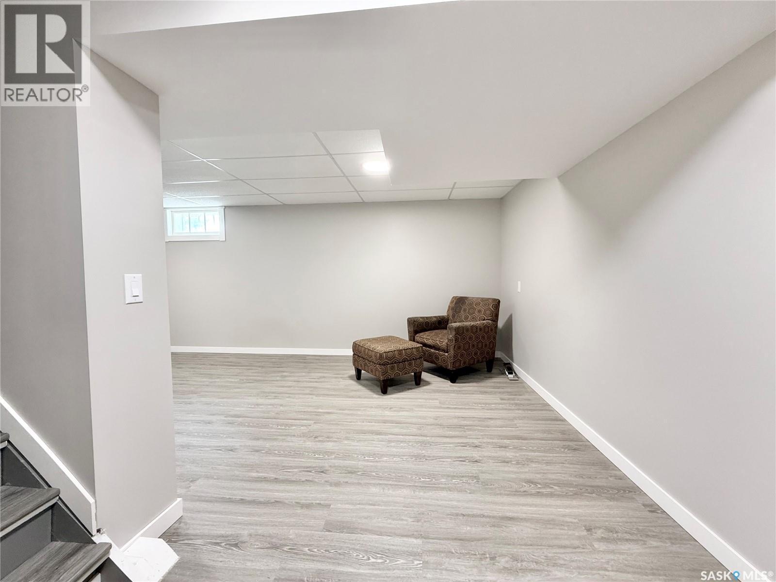 219 Thomson Street, Outlook, SK - Indoor Photo Showing Basement