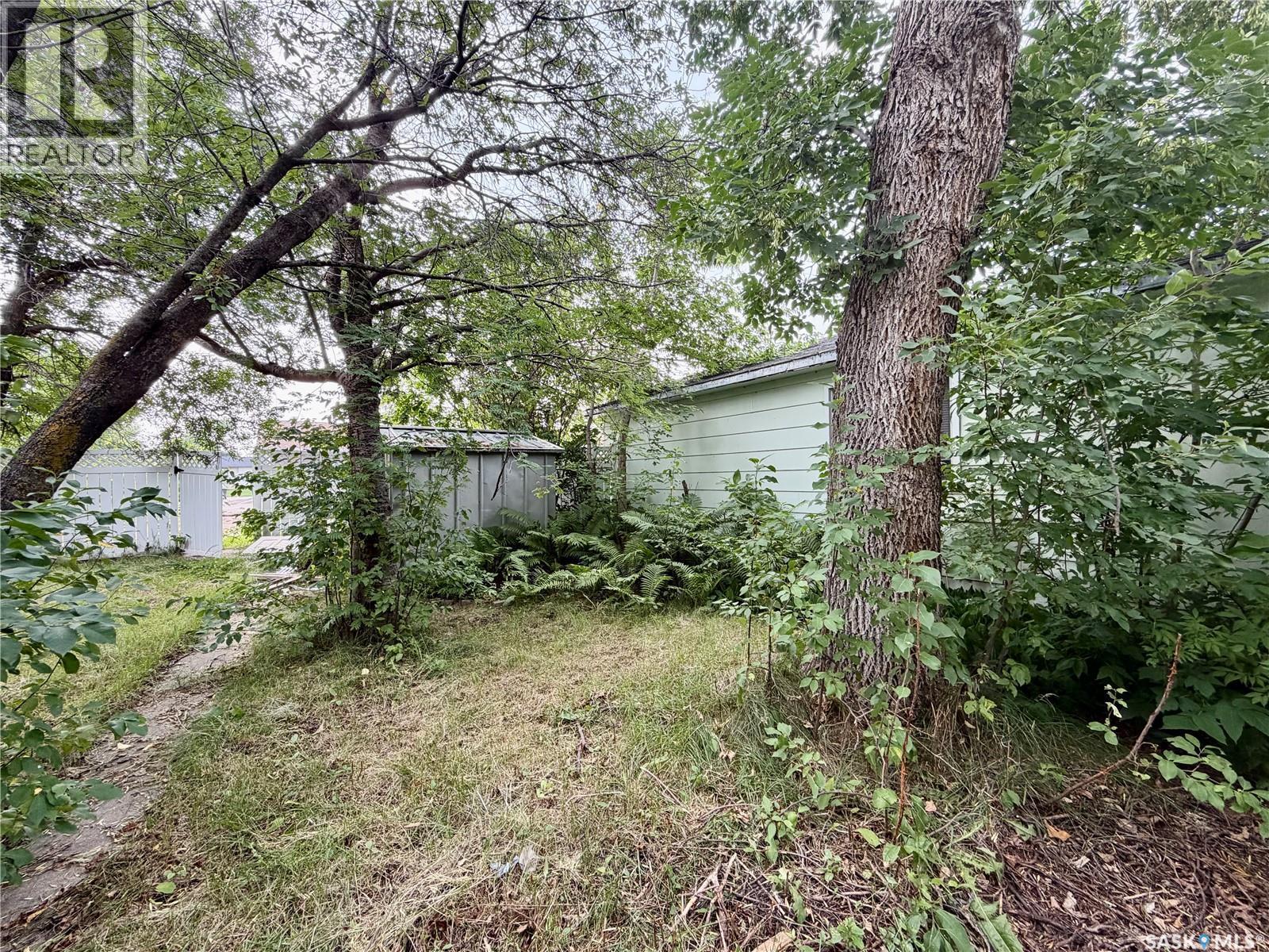 111 1St Street W, Carrot River, SK - Outdoor