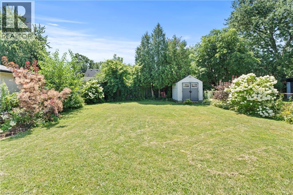 380 Thayer Avenue, Hamilton, ON - Outdoor
