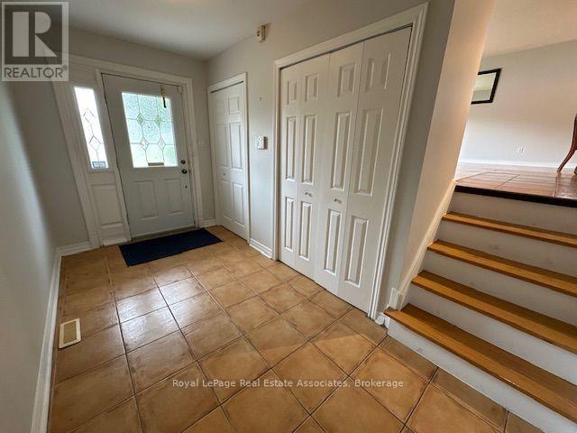 13 Edwin Drive, Brampton, ON - Indoor Photo Showing Other Room