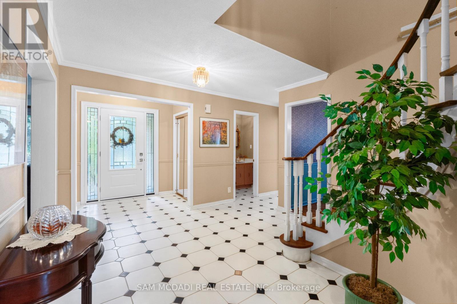 1077 Saginaw Crescent, Mississauga, ON - Indoor Photo Showing Other Room