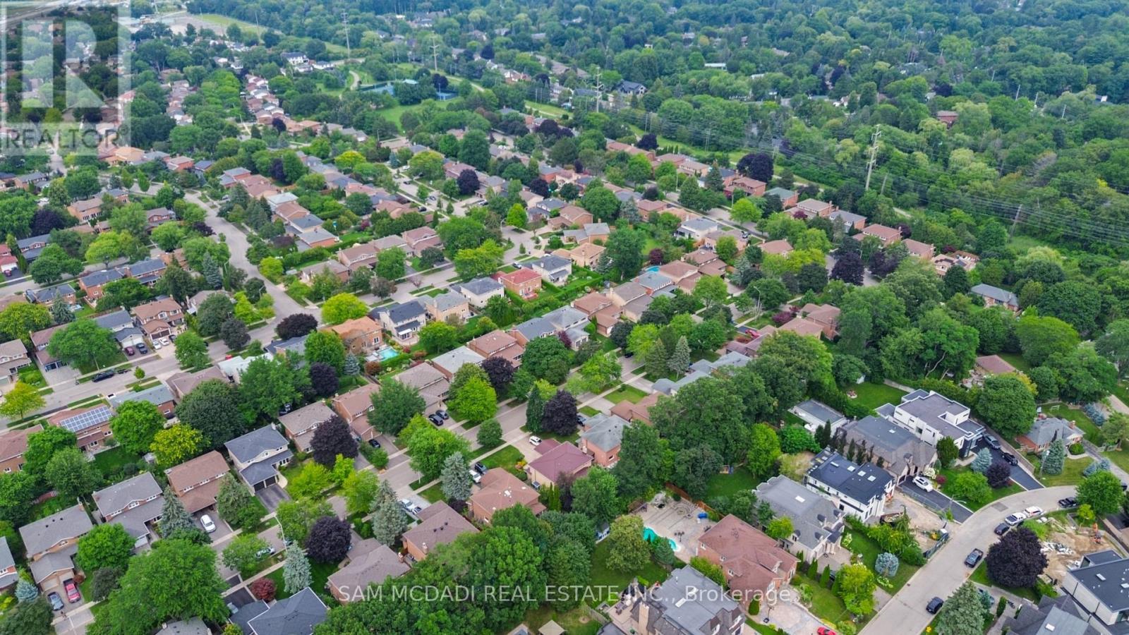 1077 Saginaw Crescent, Mississauga, ON - Outdoor With View