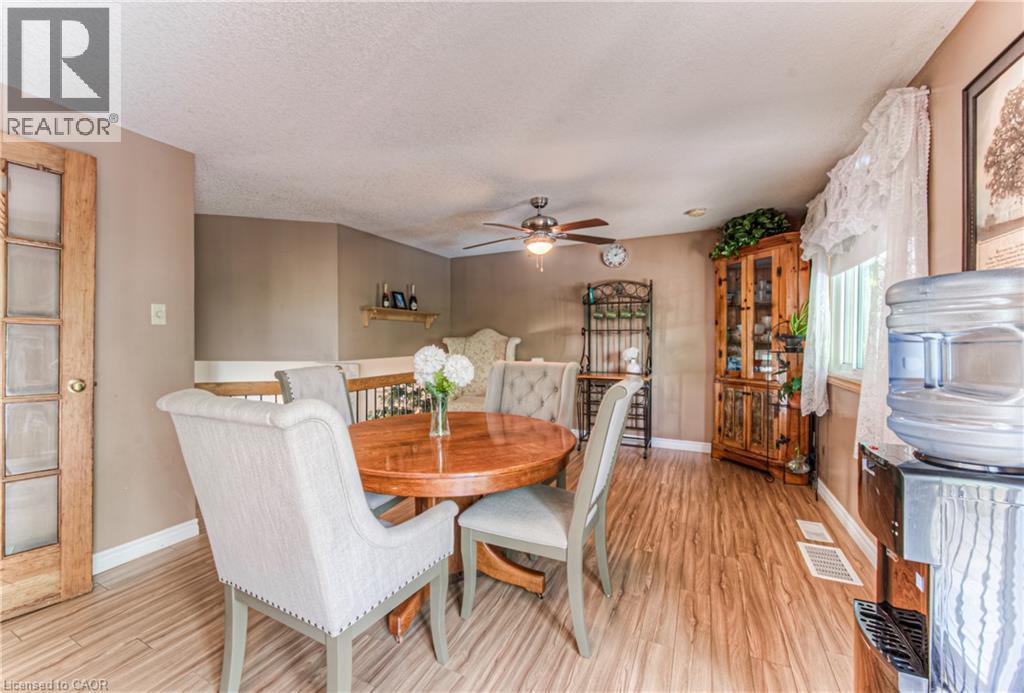 82 Roseneath Crescent, Kitchener, ON - Indoor Photo Showing Dining Room