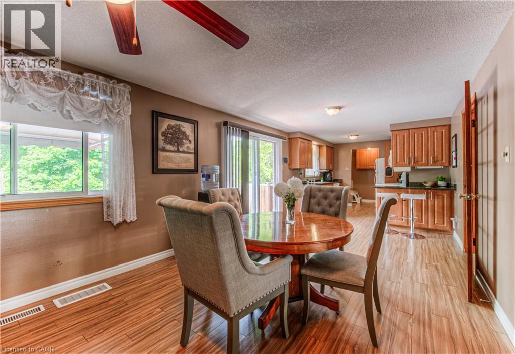 82 Roseneath Crescent, Kitchener, ON - Indoor Photo Showing Dining Room