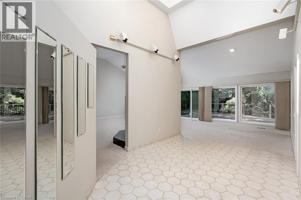 4189 Inglewood Drive, Burlington, ON - Photo Showing Other Room