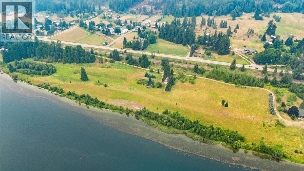 1864 Highway 3A, Castlegar, BC - Outdoor With Body Of Water With View