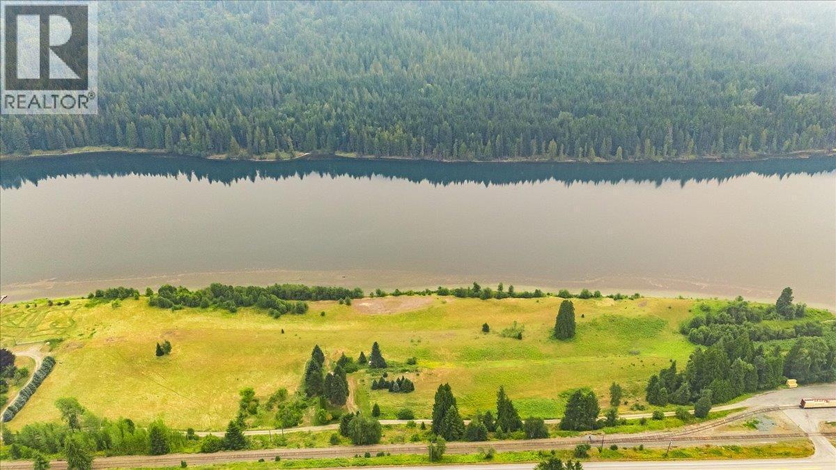 1864 Highway 3A, Castlegar, BC - Outdoor With Body Of Water With View