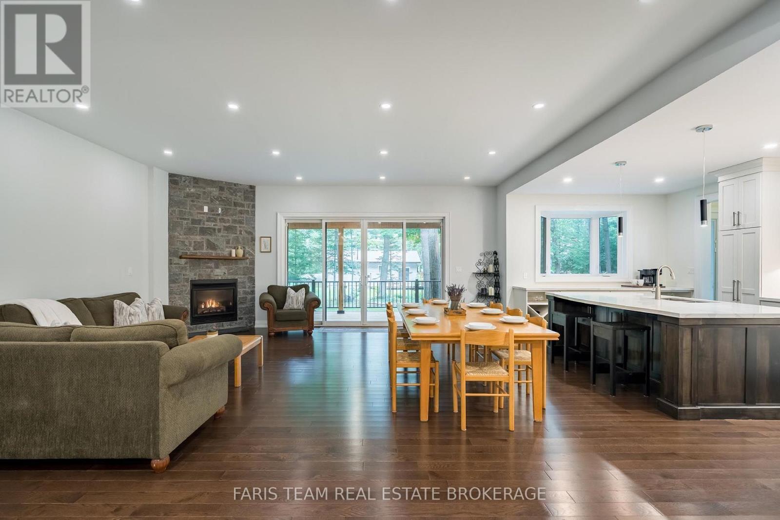 34 Oakwood Avenue, Tiny, ON - Indoor Photo Showing Other Room With Fireplace