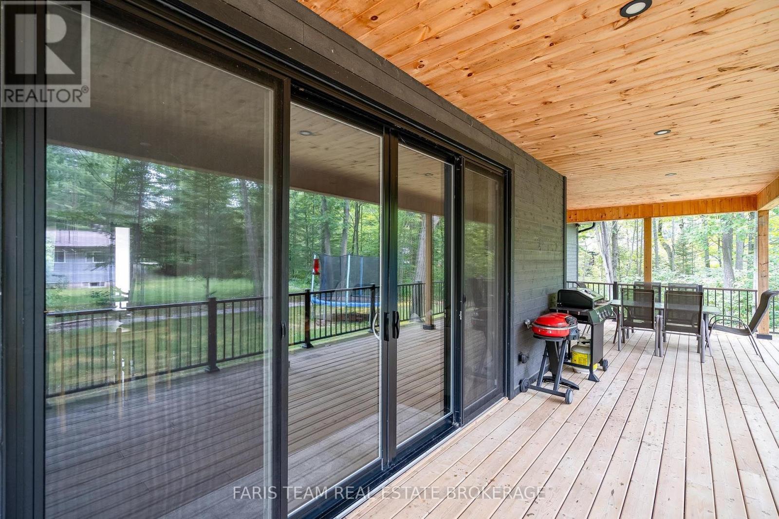34 Oakwood Avenue, Tiny, ON - Outdoor With Deck Patio Veranda With Exterior