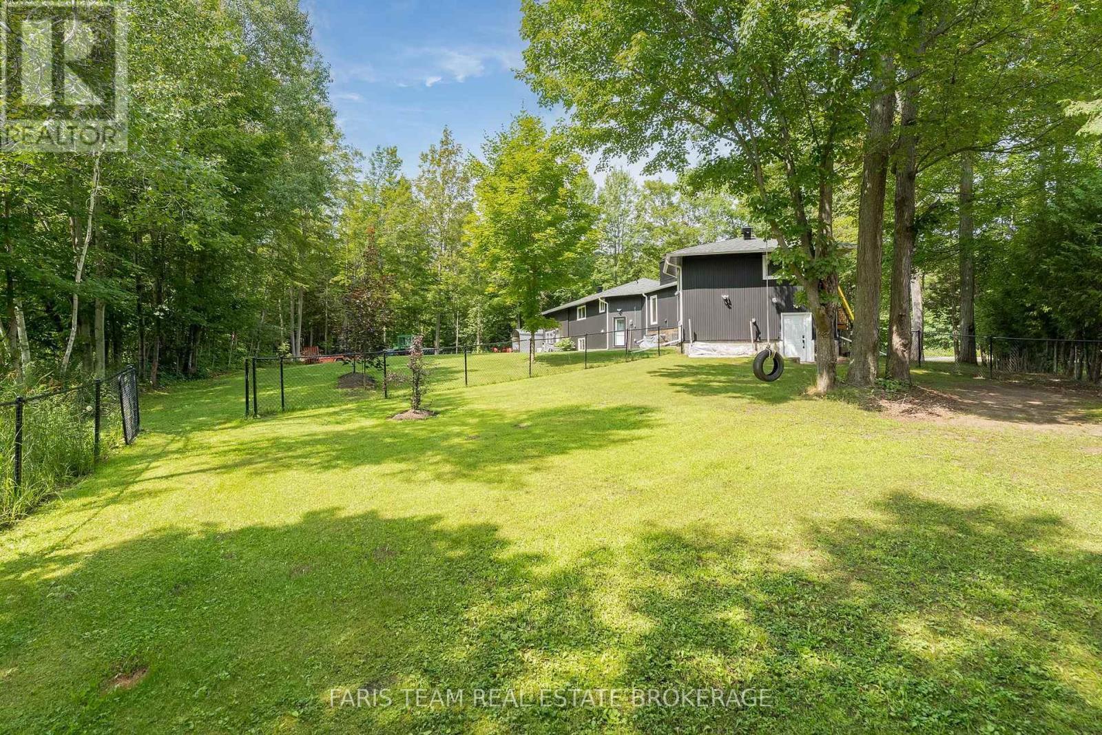 8 Joliet Crescent, Tiny, ON - Outdoor