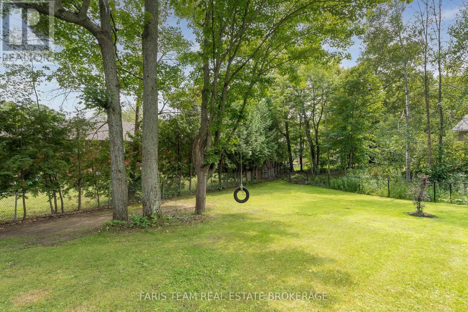 8 Joliet Crescent, Tiny, ON - Outdoor