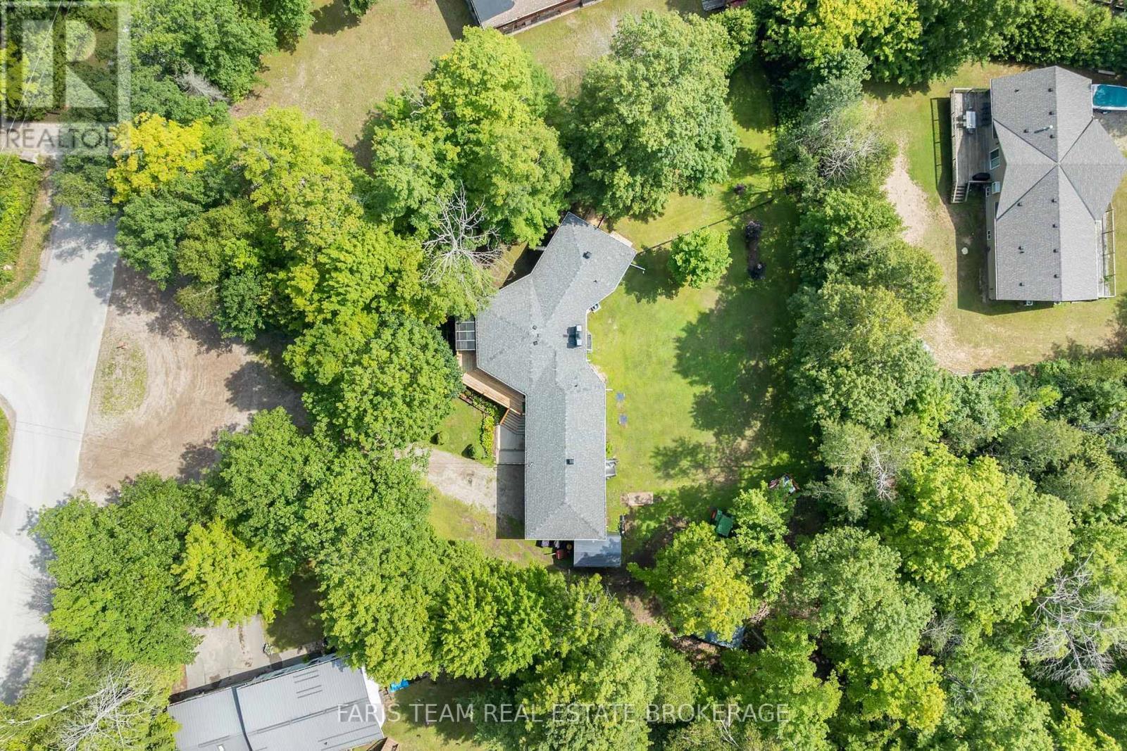 8 Joliet Crescent, Tiny, ON - Outdoor With View