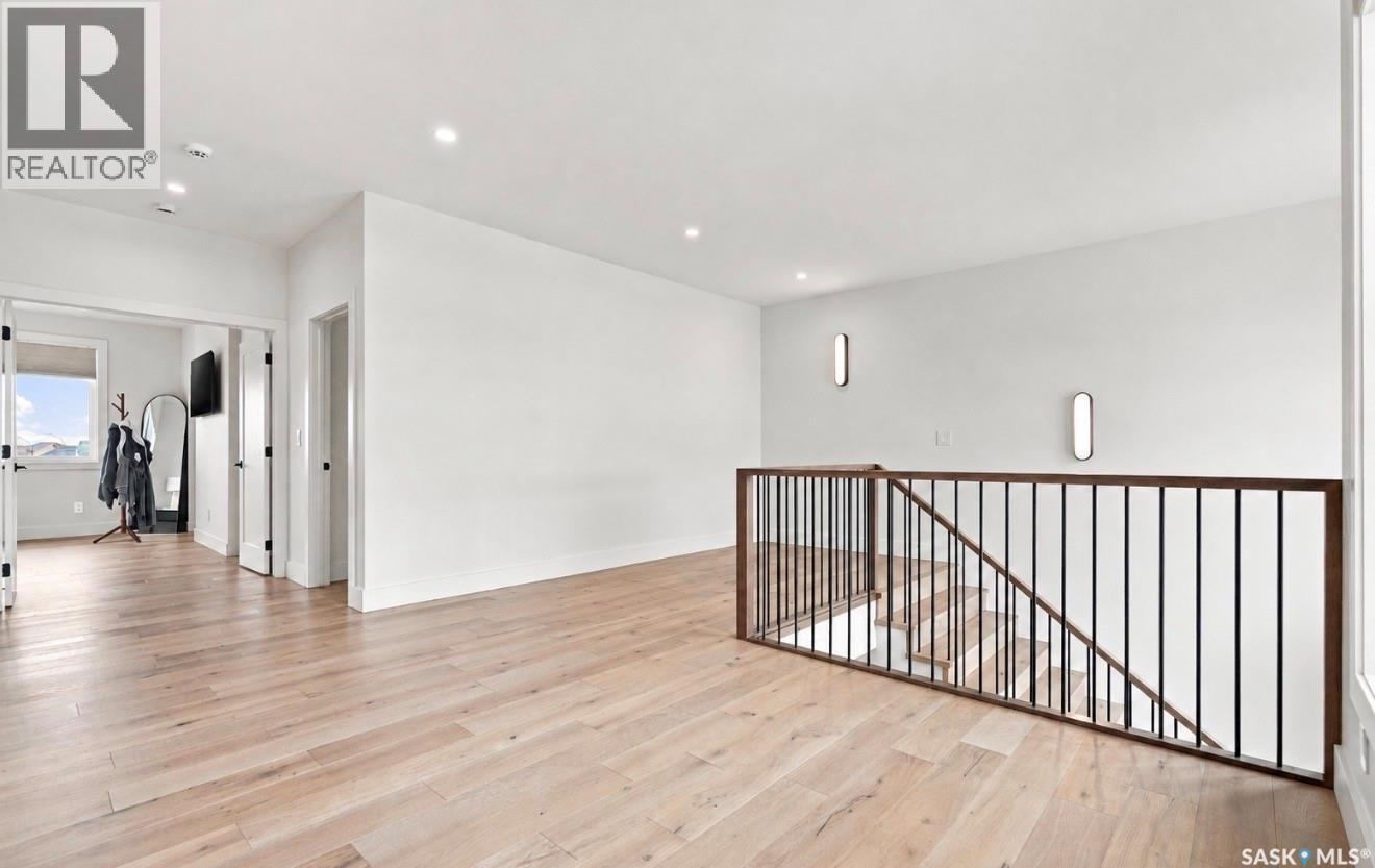 652 Pepper Bend, Saskatoon, SK - Indoor Photo Showing Other Room