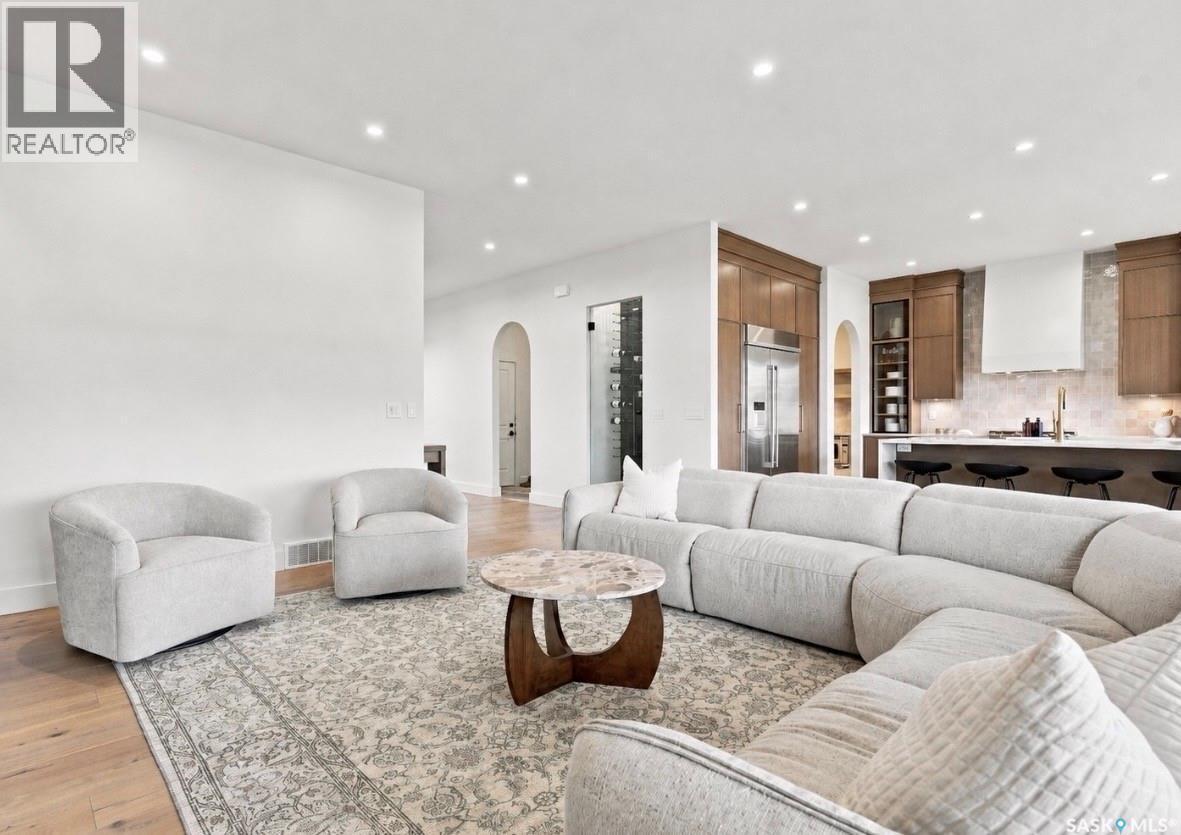 652 Pepper Bend, Saskatoon, SK - Indoor Photo Showing Living Room