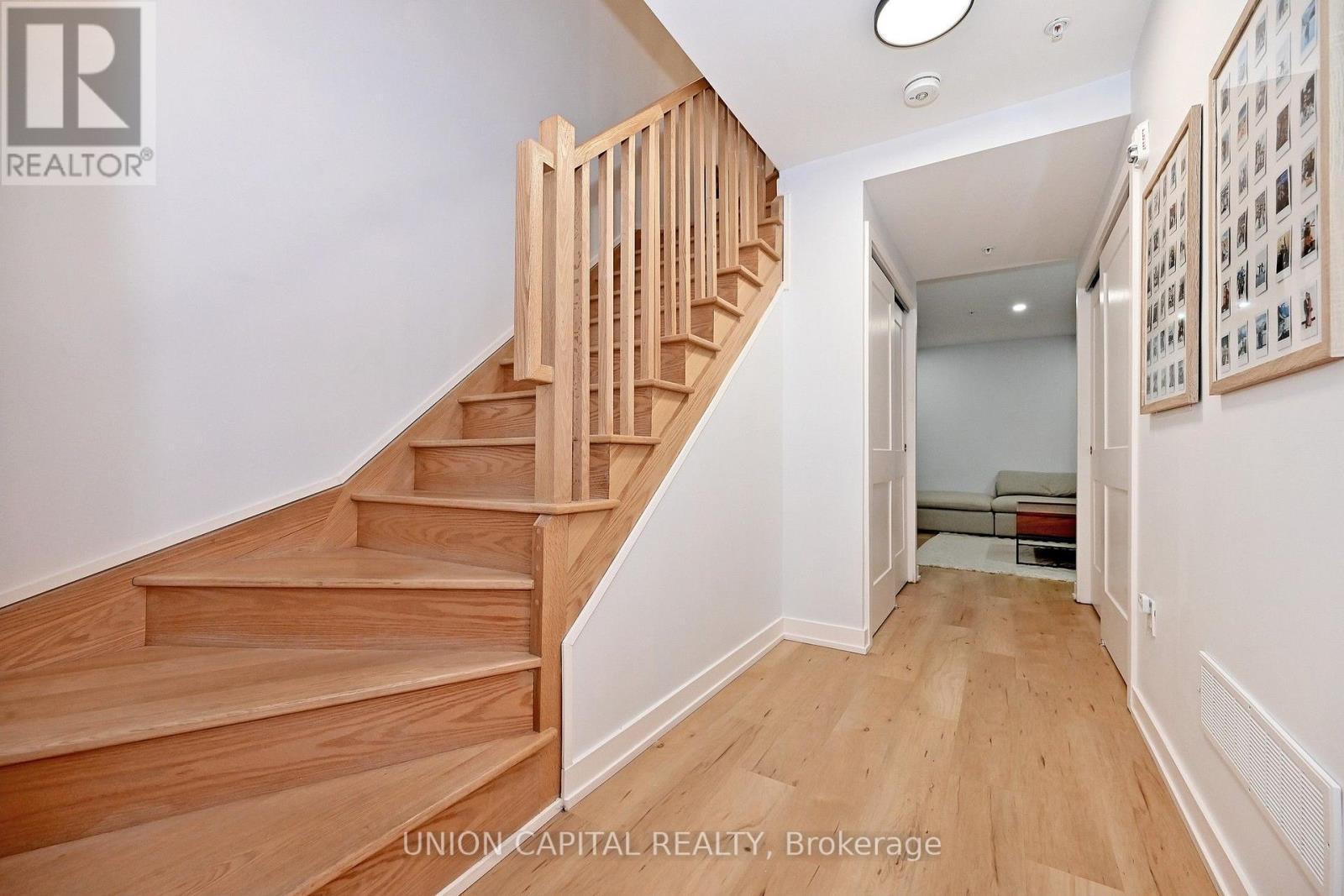 39 - 57 Finch Avenue W, Toronto, ON - Indoor Photo Showing Other Room