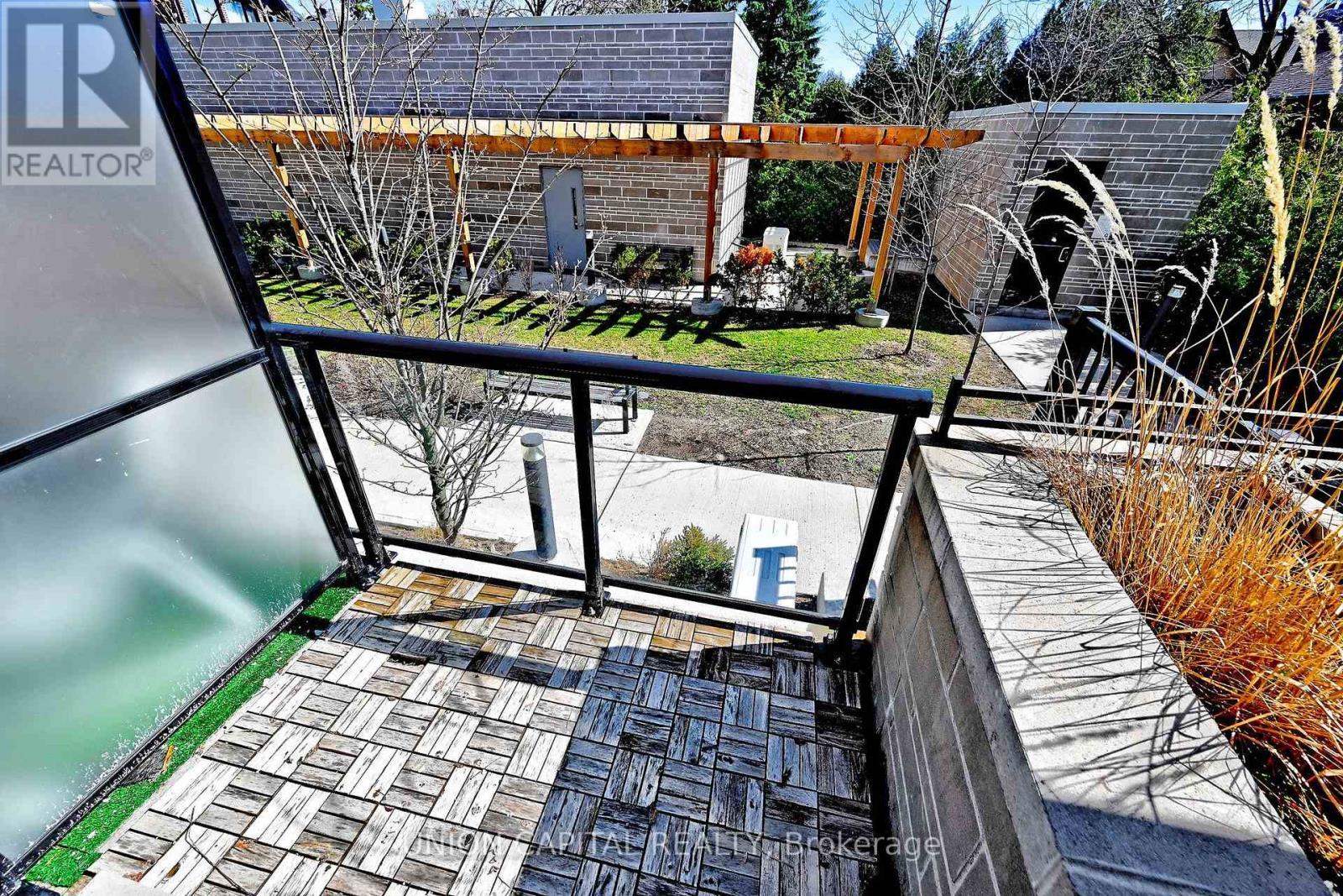 39 - 57 Finch Avenue W, Toronto, ON - Outdoor With Balcony