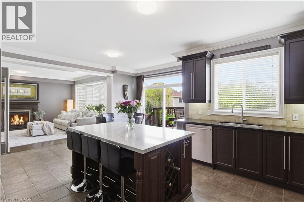 905 Marigold Court, Kitchener, ON - Indoor Photo Showing Kitchen With Double Sink