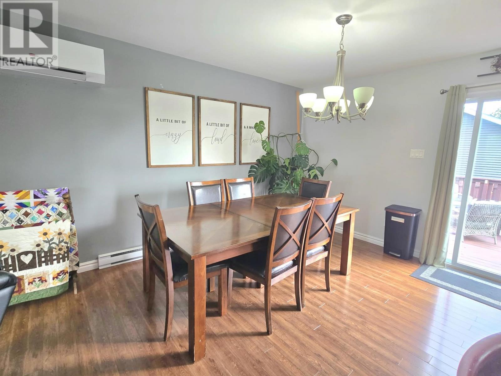 6 Jo-Am Street, Lewisporte, NL - Indoor Photo Showing Dining Room