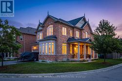 61 TRURO CIRCLE N Brampton, ON L7A 4E6