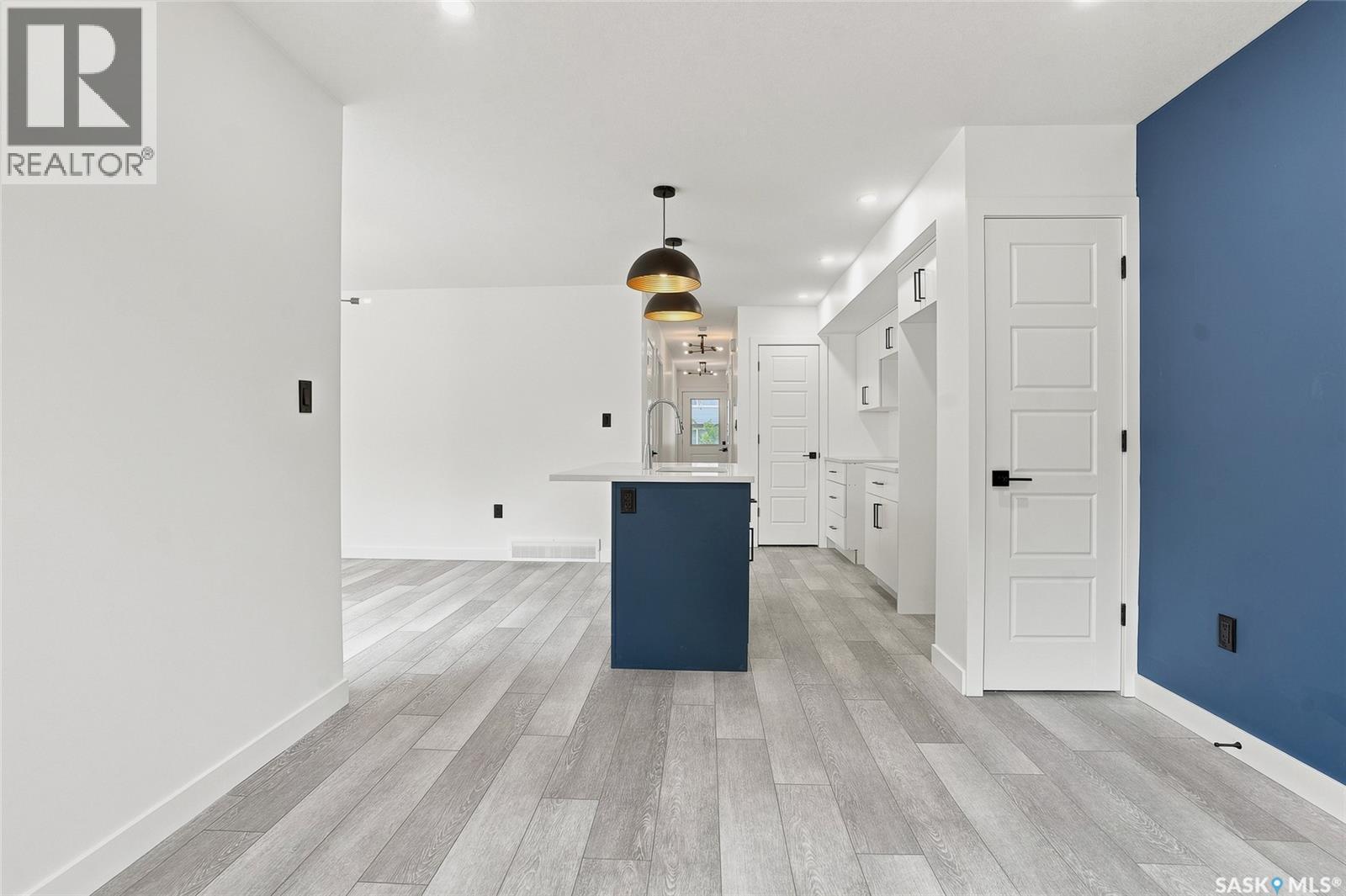 1220 H Avenue N, Saskatoon, SK - Indoor Photo Showing Other Room