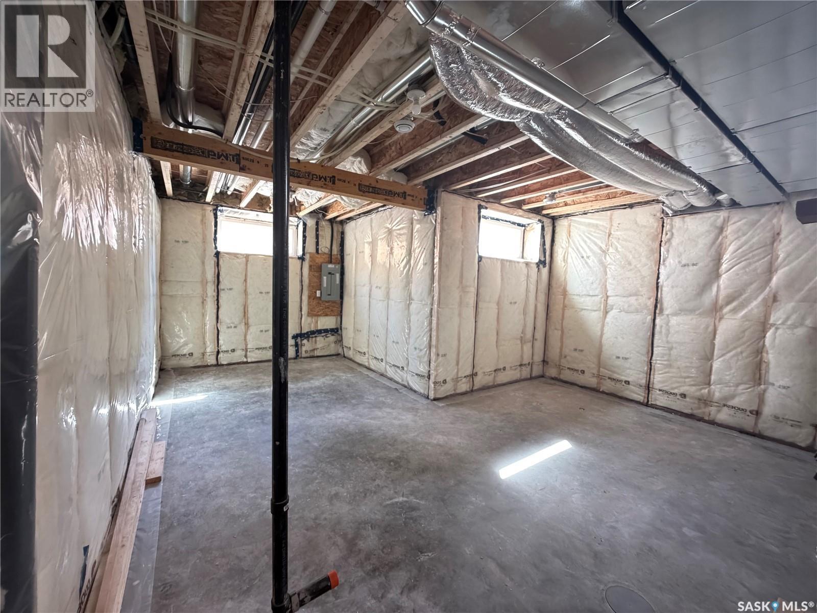 1220 H Avenue N, Saskatoon, SK - Indoor Photo Showing Basement