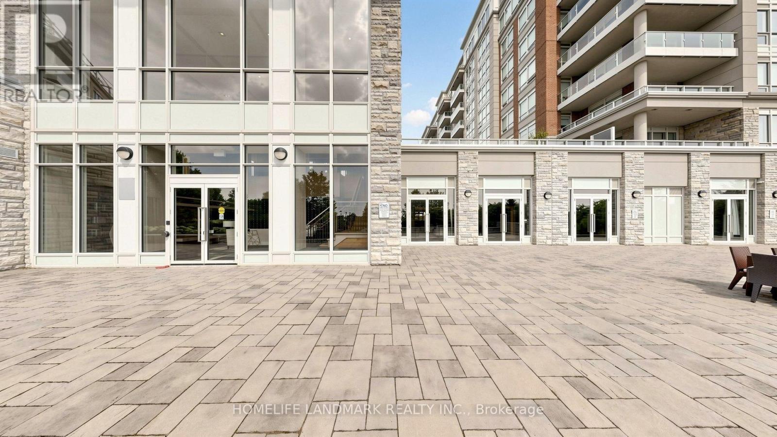 507 - 15 Stollery Pond Crescent, Markham, ON - Outdoor