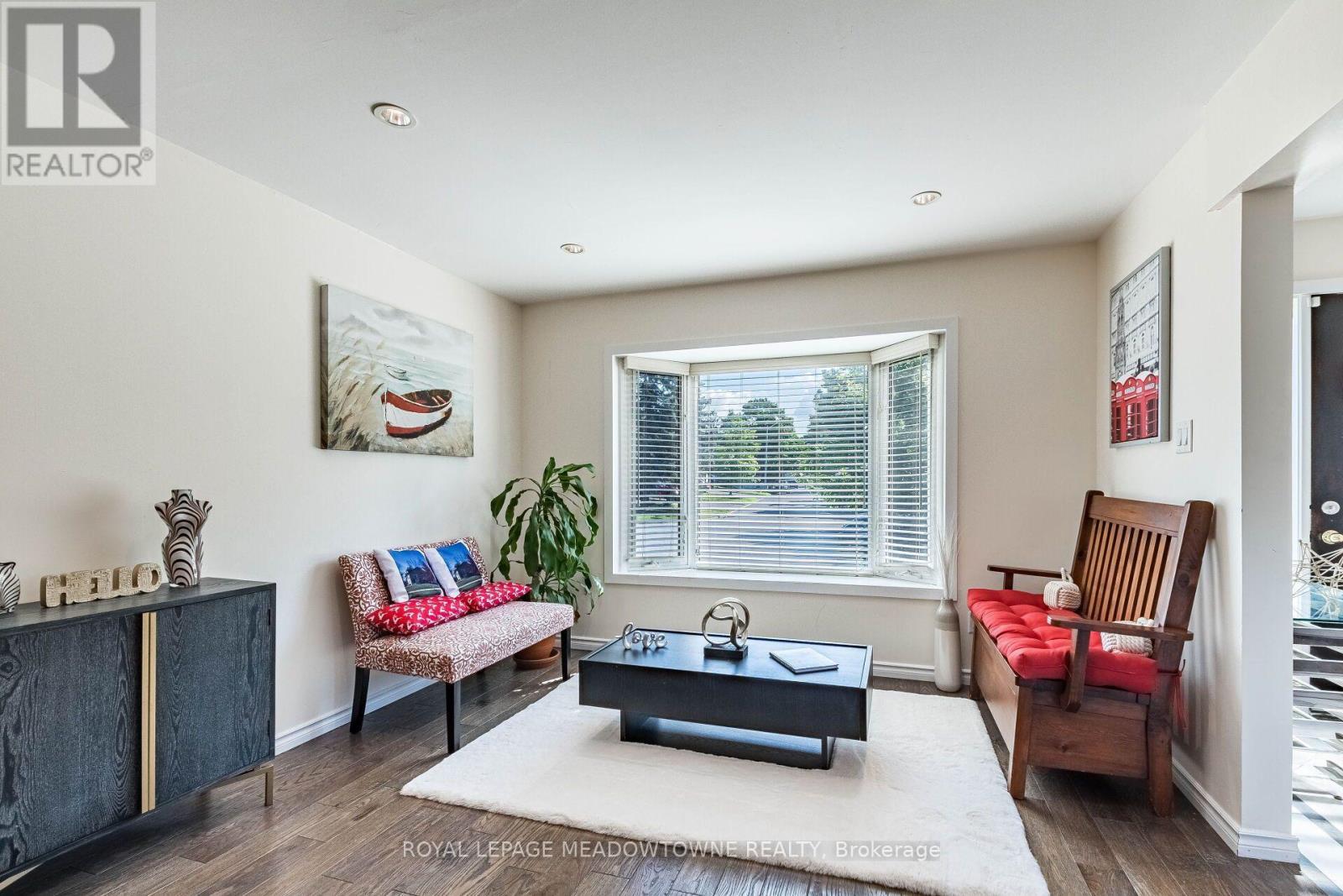 56 Sutter Avenue, Brampton, ON - Indoor