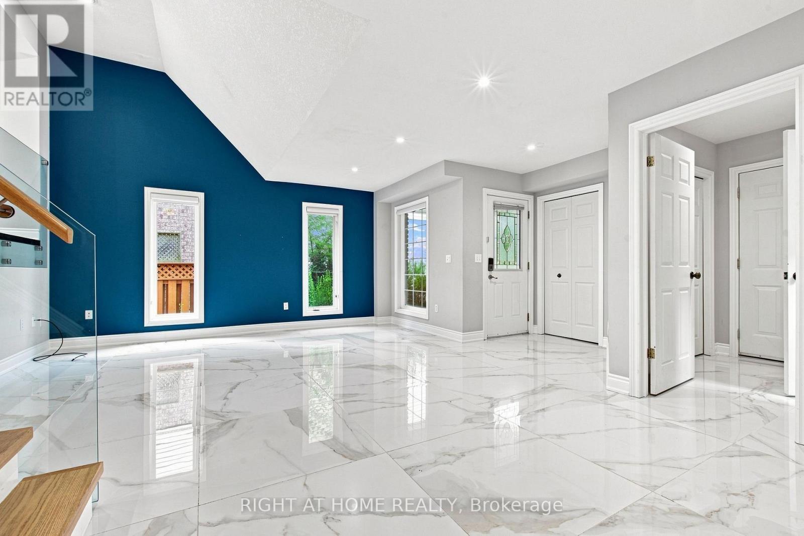 187 Clairfields Drive E, Guelph, ON - Indoor Photo Showing Other Room