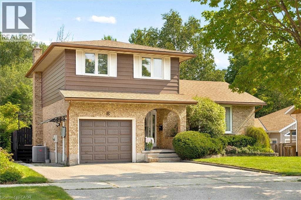 8 Perin Place, Kitchener, ON - Outdoor