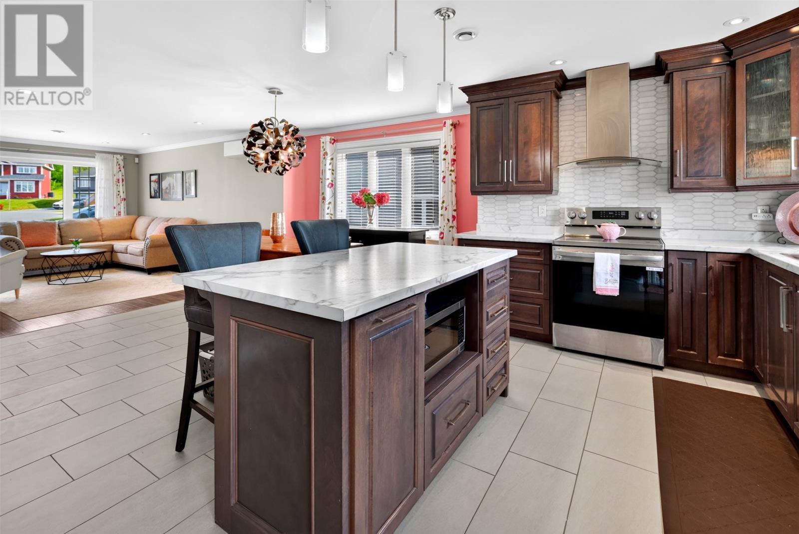 14 River Front Drive, St. Philips, NL - Indoor Photo Showing Kitchen With Double Sink With Upgraded Kitchen