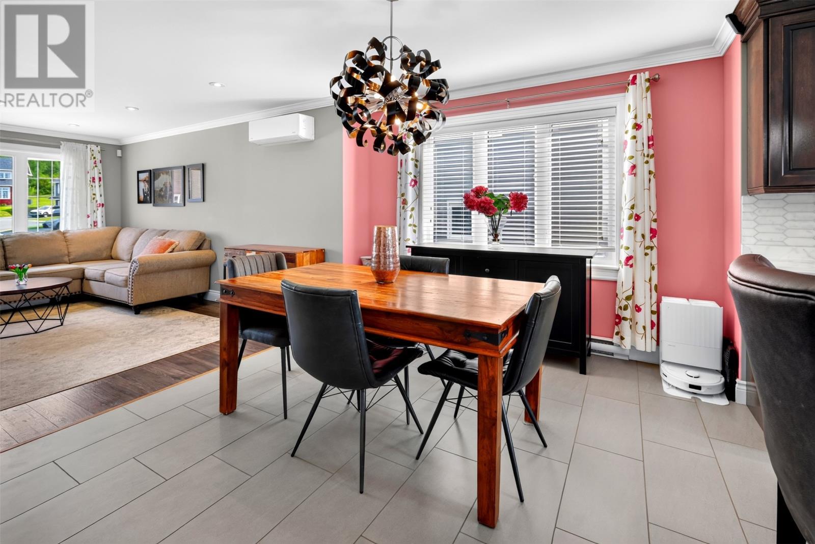 14 River Front Drive, St. Philips, NL - Indoor Photo Showing Dining Room