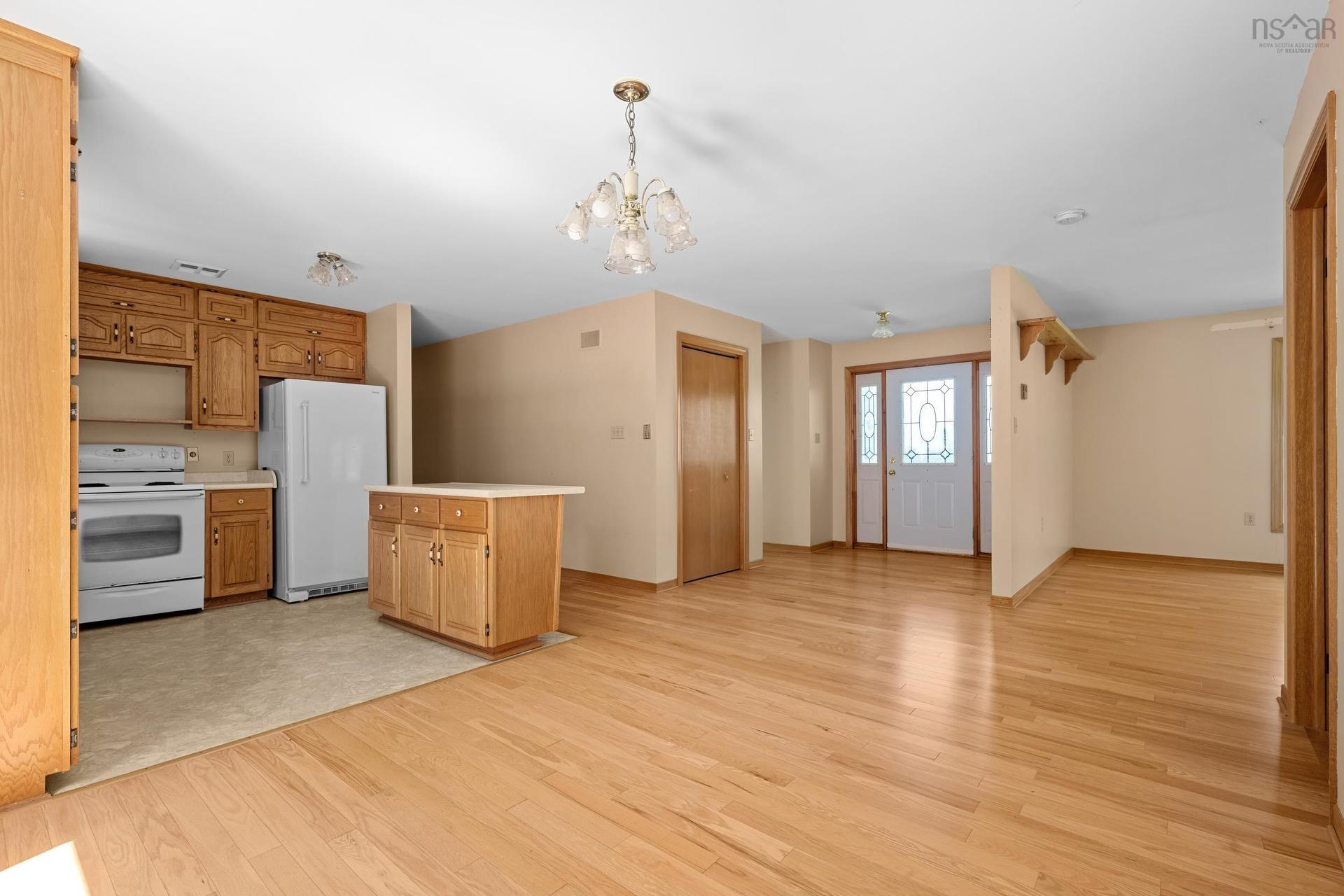 4145 Highway 329, Bayswater, NS - Indoor Photo Showing Kitchen
