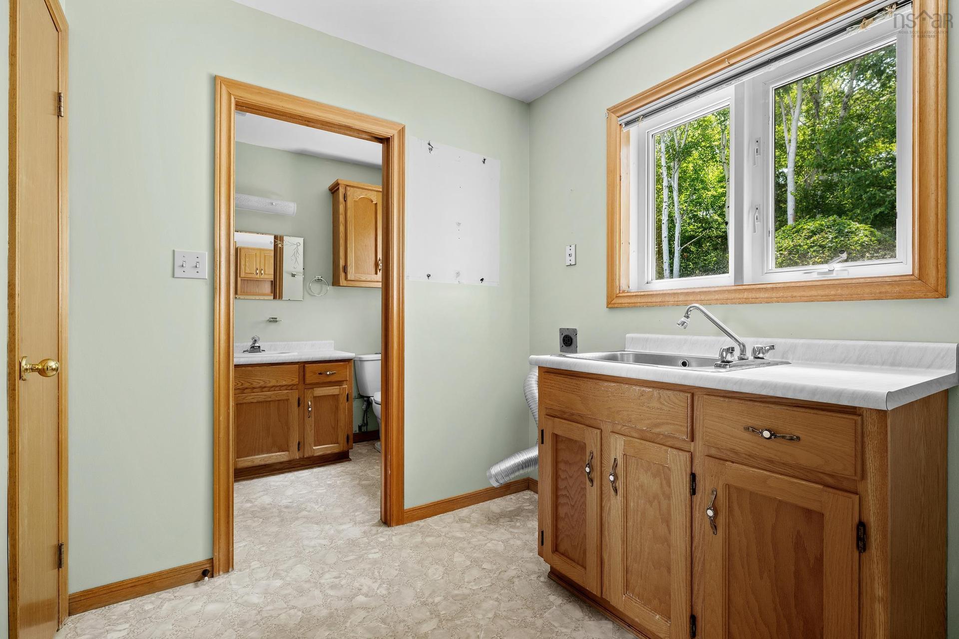 4145 Highway 329, Bayswater, NS - Indoor