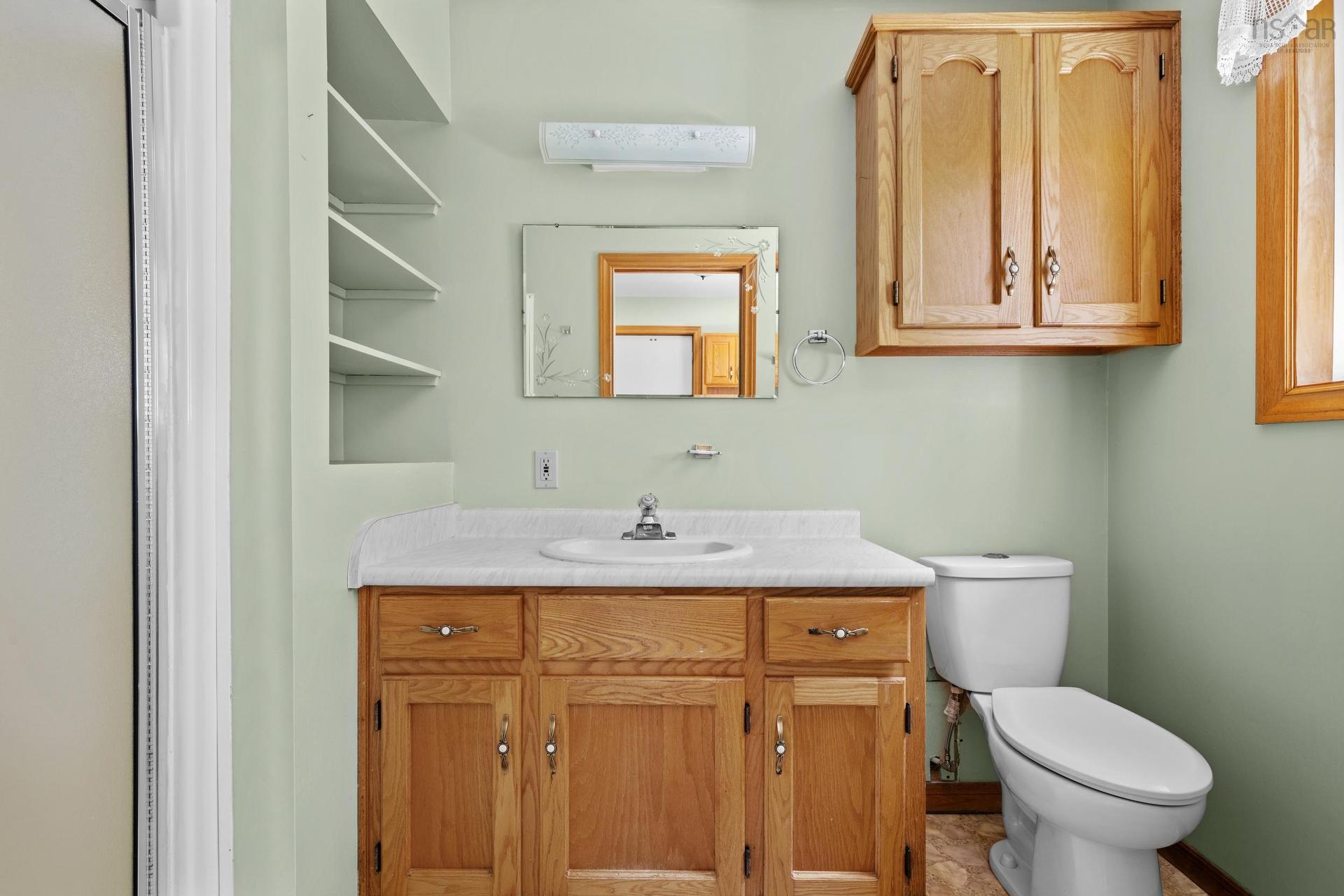 4145 Highway 329, Bayswater, NS - Indoor Photo Showing Bathroom