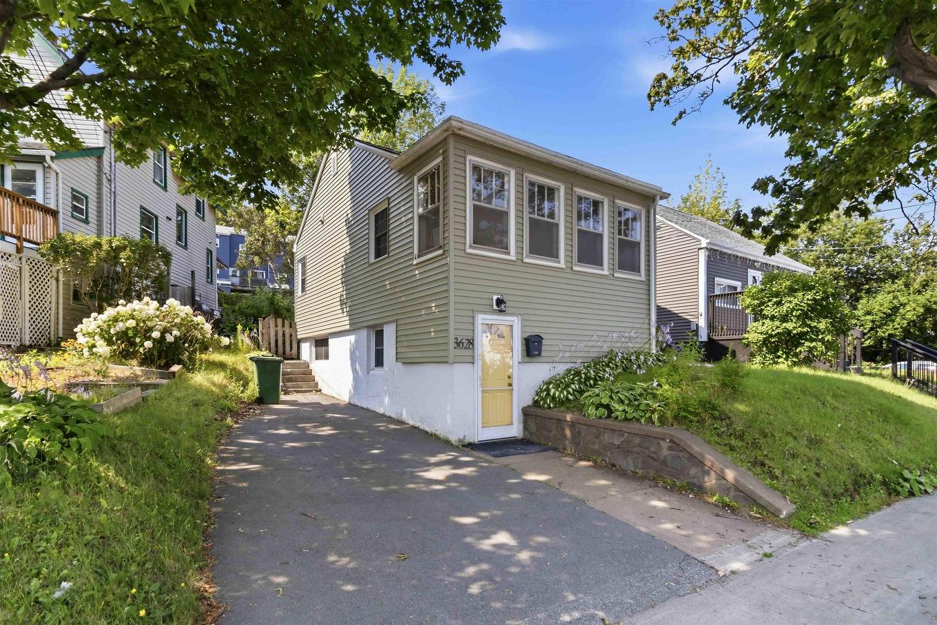 3628 Barrington Street, Halifax, NS - Outdoor