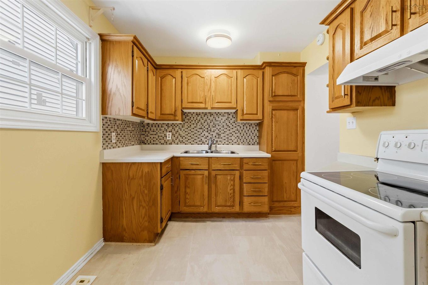 3628 Barrington Street, Halifax, NS - Indoor Photo Showing Kitchen With Double Sink