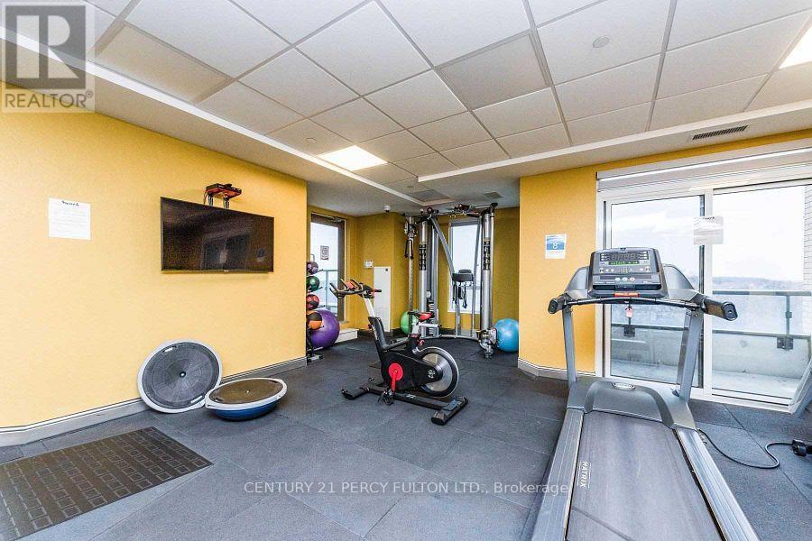 910 - 9560 Markham Road, Markham, ON - Indoor Photo Showing Gym Room