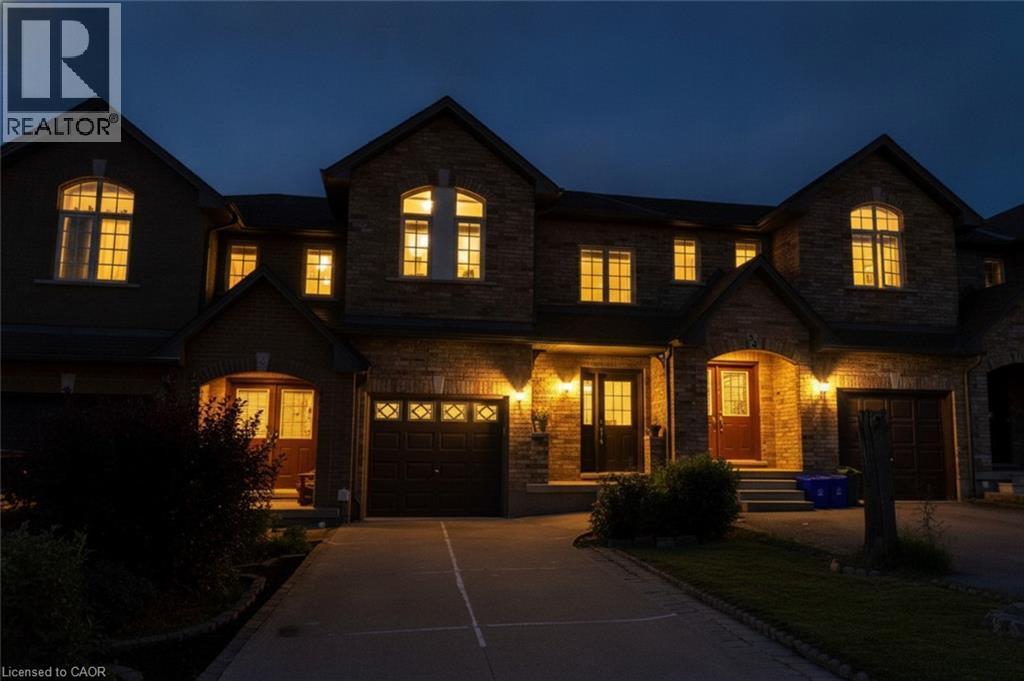 57 Townmansion Drive, Hamilton, ON - Outdoor With Facade