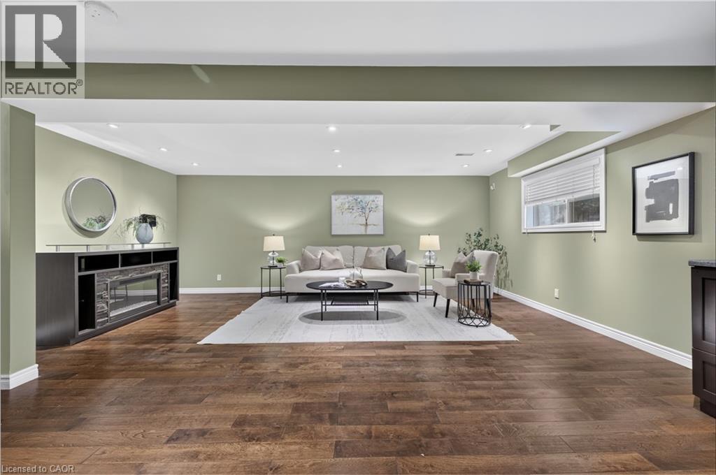 26 Welstead Drive, St. Catharines, ON - Indoor With Fireplace