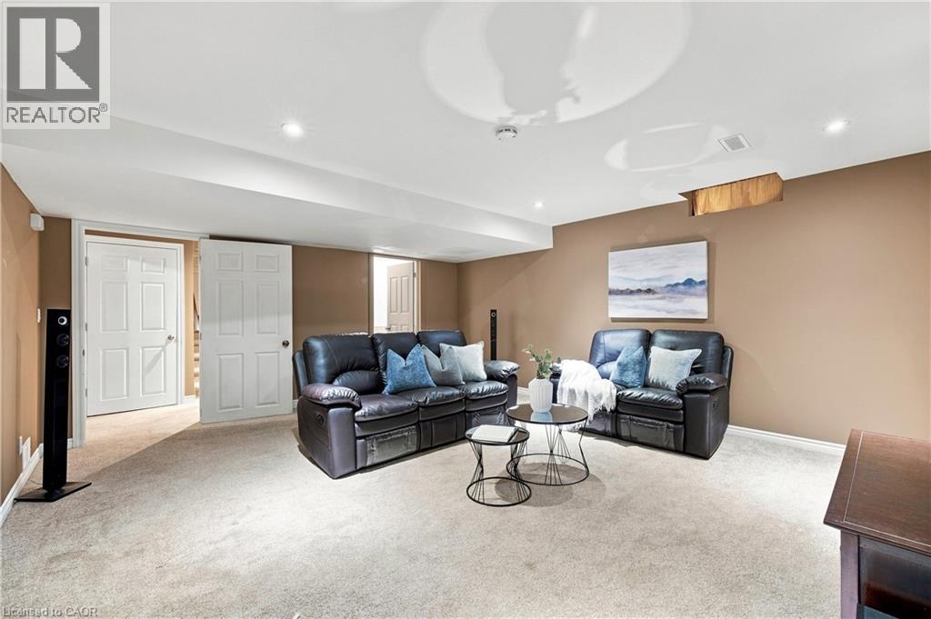 26 Welstead Drive, St. Catharines, ON - Indoor