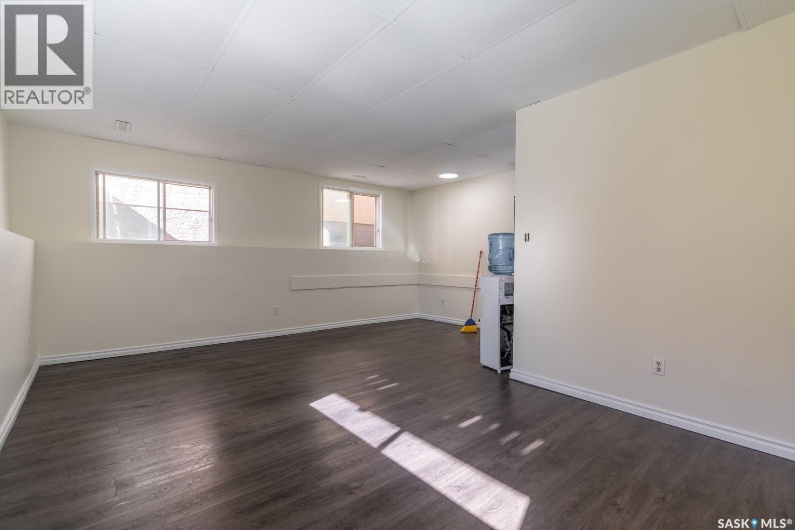 425 Lorne Street, Regina, SK - Indoor Photo Showing Other Room