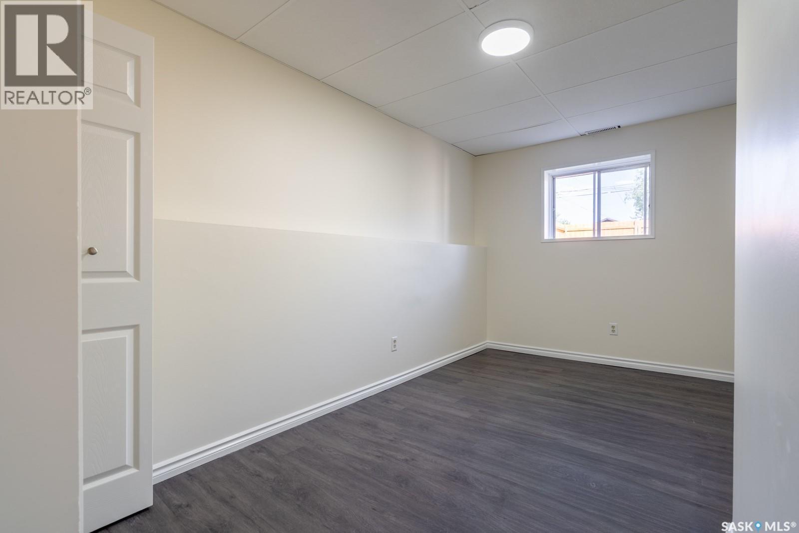 425 Lorne Street, Regina, SK - Indoor Photo Showing Other Room