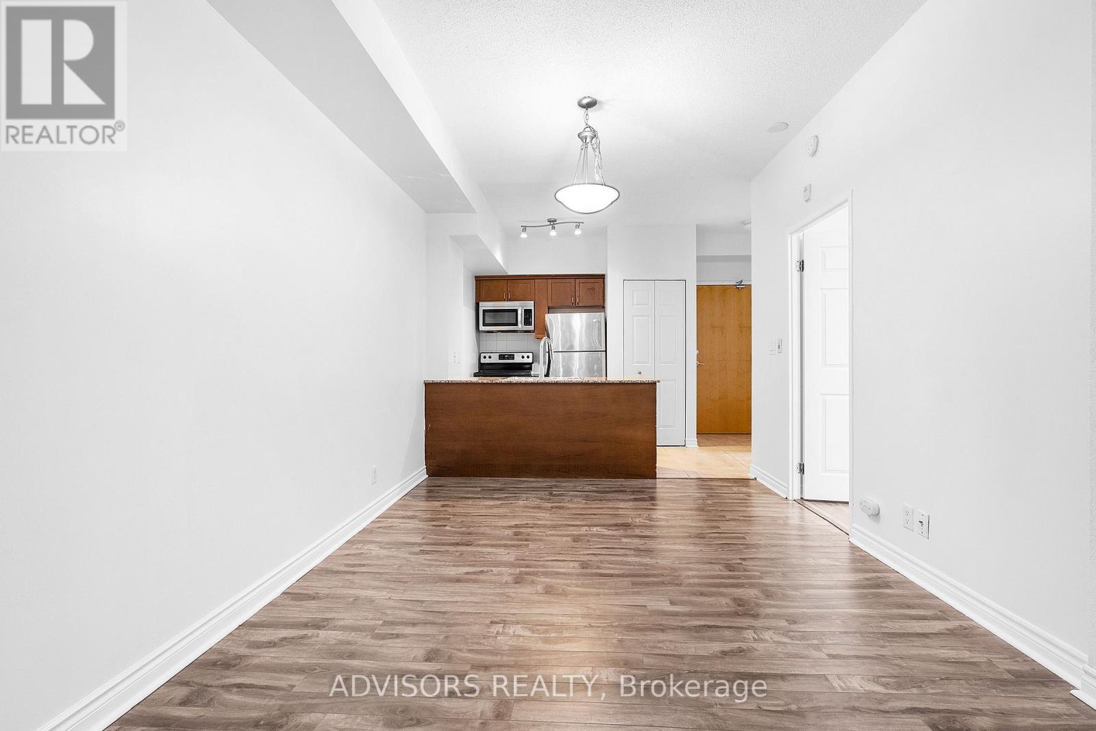 209 - 11 Christie Street, Toronto, ON - Indoor Photo Showing Other Room