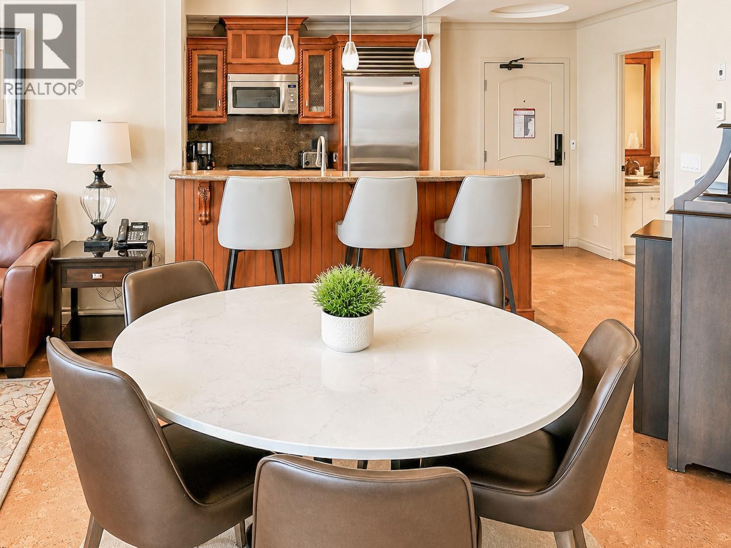 1288 Water Street N Unit# 350 L12, Kelowna, BC - Indoor