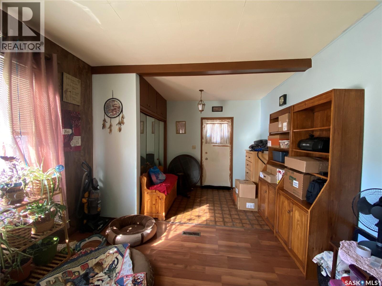 819 3Rd Avenue N, Alsask, SK - Indoor Photo Showing Other Room