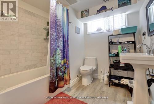 163 Bendamere Avenue, Hamilton, ON - Indoor Photo Showing Bathroom