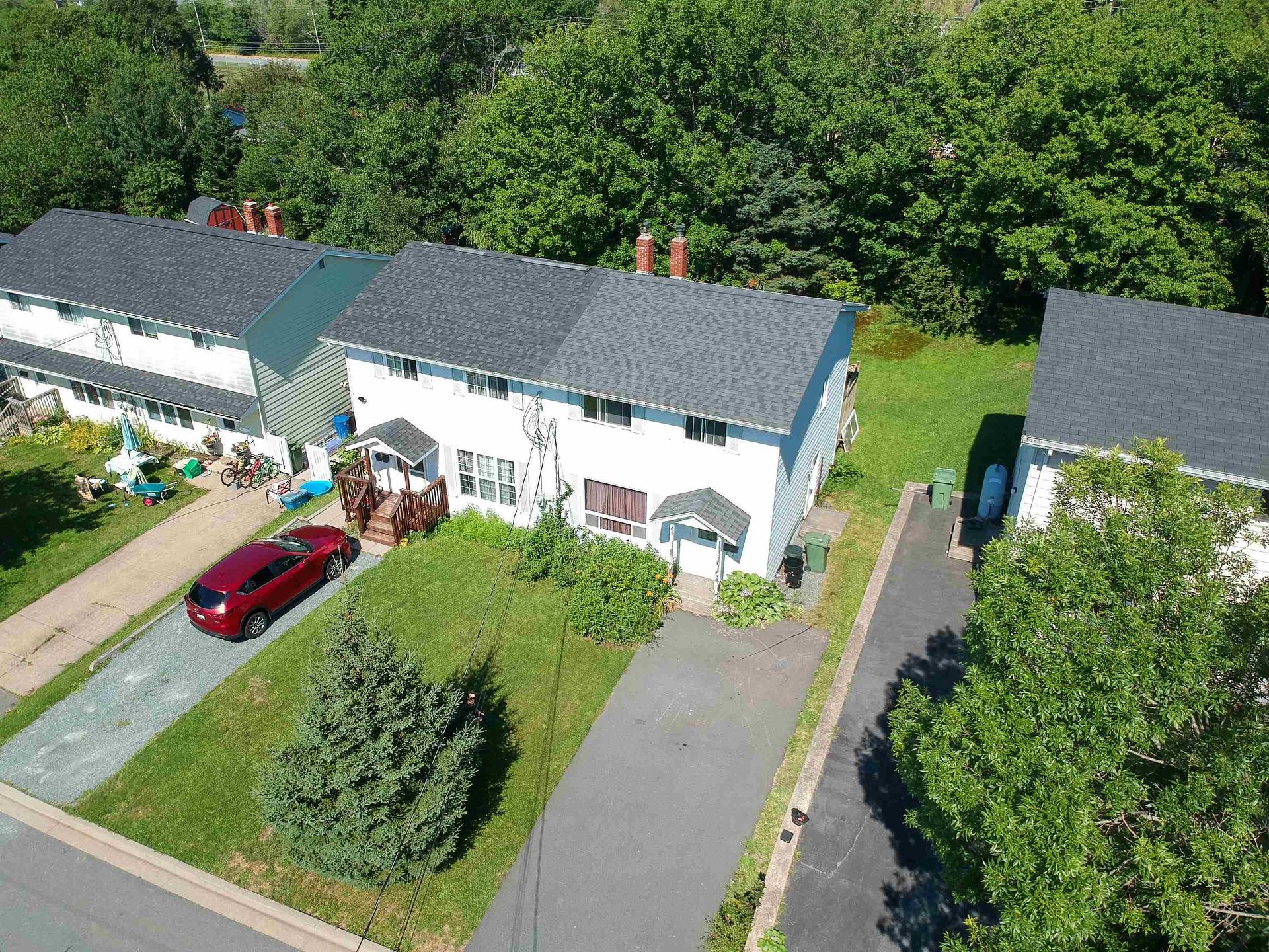 19 Brompton Road, Dartmouth, NS - Outdoor