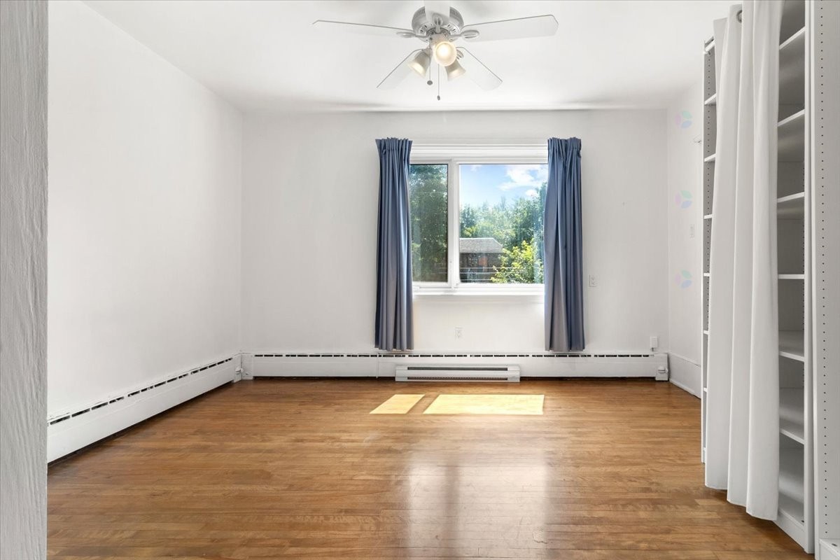 Master Bedroom - 924 Av. Dunlop, Montréal (Outremont), QC - Indoor Photo Showing Other Room