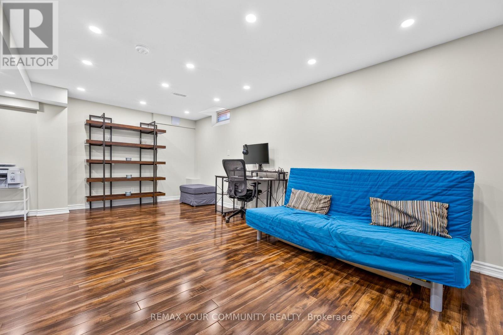 5578 Waterwind Crescent, Mississauga, ON - Indoor